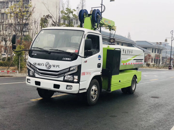 東風(fēng)小多利卡清淤車
