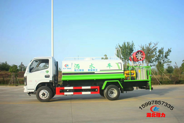 國六東風(fēng)小多利卡噴藥車（5方）