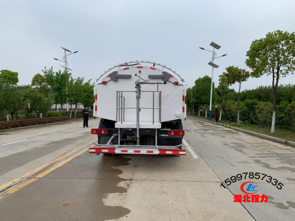 國六東風天錦路面清洗車